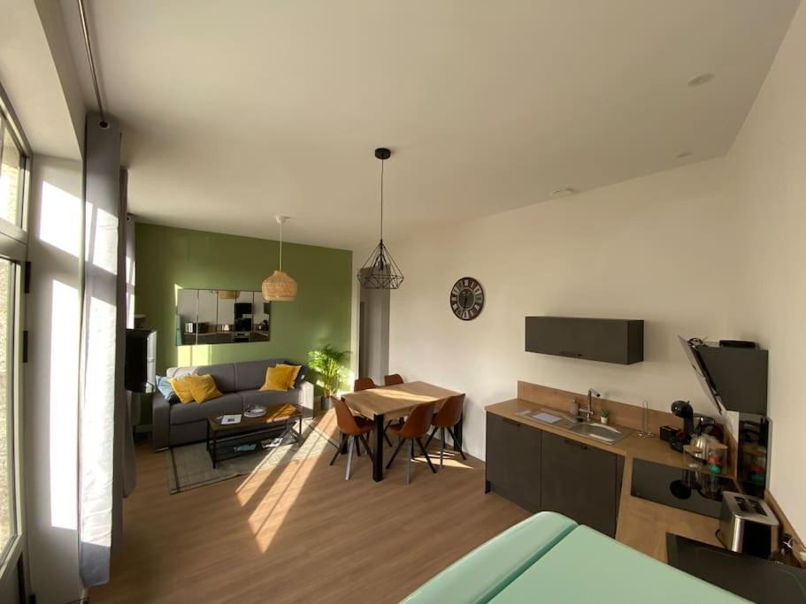 Appartement Centre-Ville * Rdc * Clim * Wifi * Haut De Gamme * Ангулем Экстерьер фото